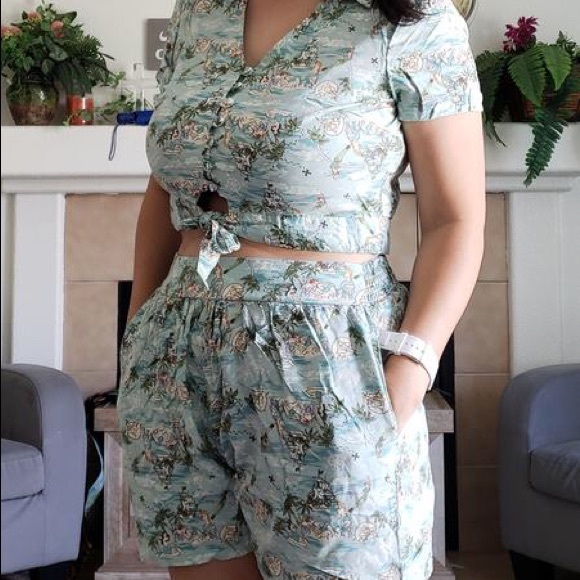 ISO - Picture 4 of 6